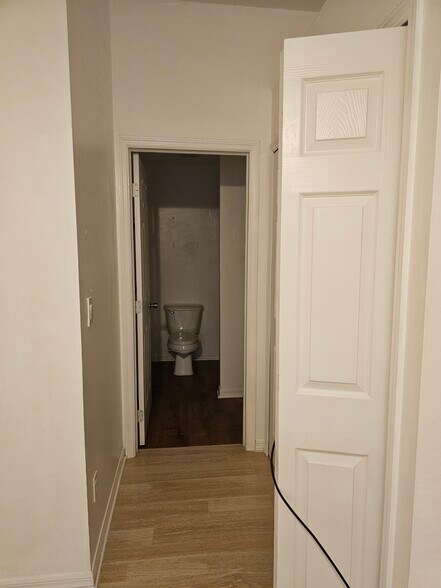 Building Photo - 117 Homer Ave S