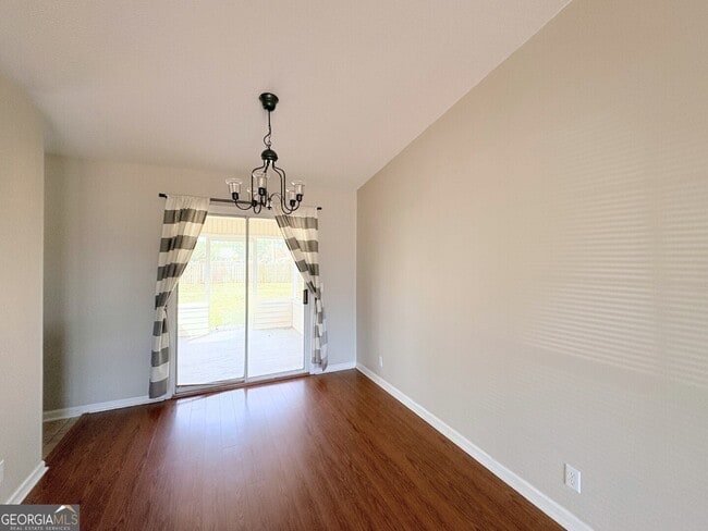 Building Photo - 1108 Sussex St