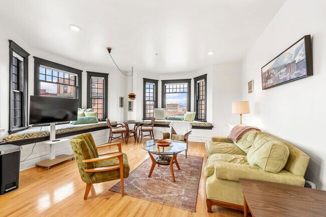 Building Photo - ORourke Building