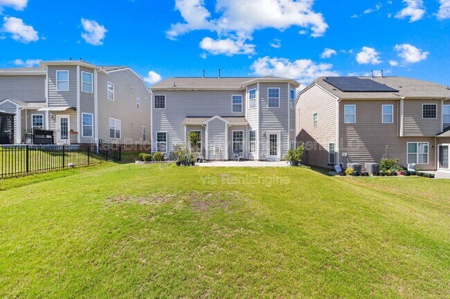 Building Photo - 10677 Sky Chase Ave NW