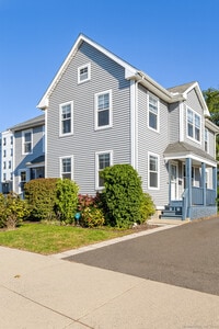 Building Photo - 295 Ashmun St