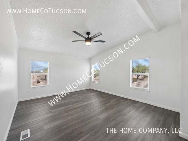 Building Photo - 12151 W Blue Quail Pl
