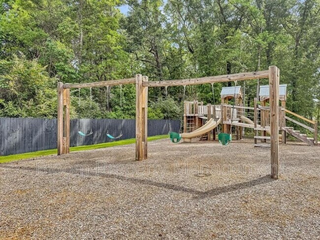 Building Photo - 151 Morning Vw Wy