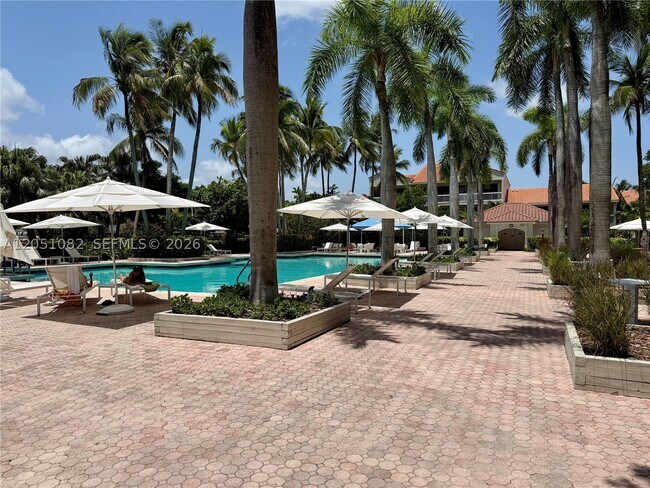 Building Photo - 3610 Yacht Club Dr