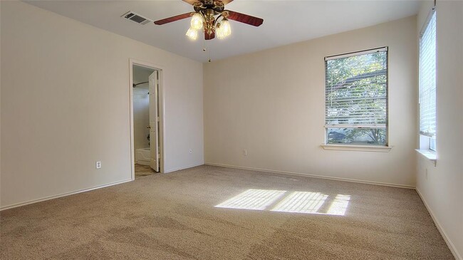 Building Photo - 2208 Ada Ln