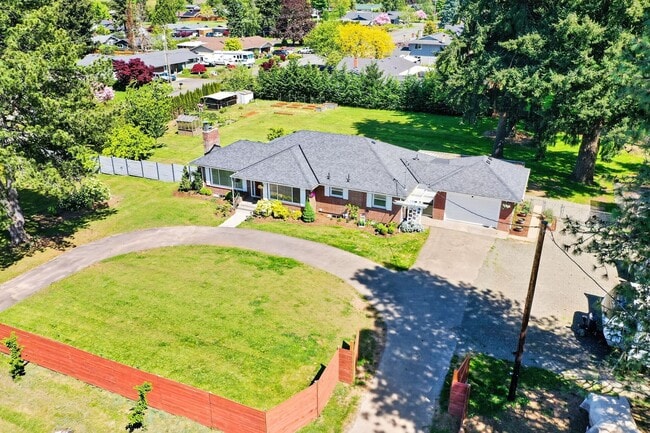 Building Photo - Stunning 4 bed + office, 4 bath rental home in Damascus!