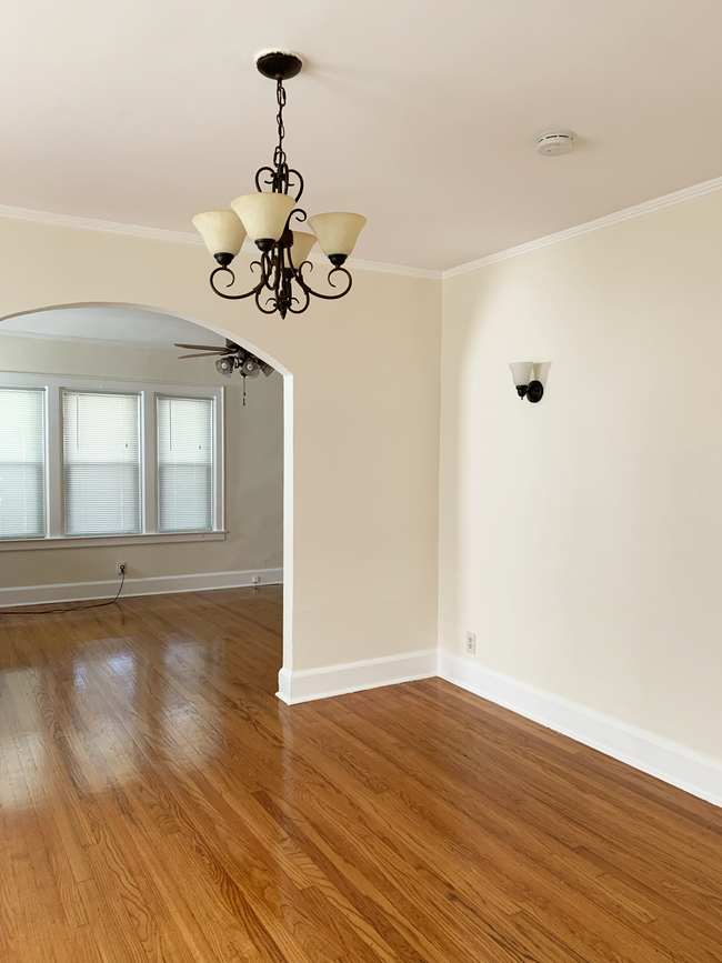 Dining Room - 212 Hubbell Ave