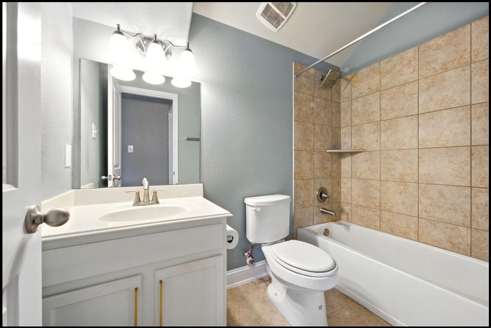 Bathroom - 25218 Lockspur Dr