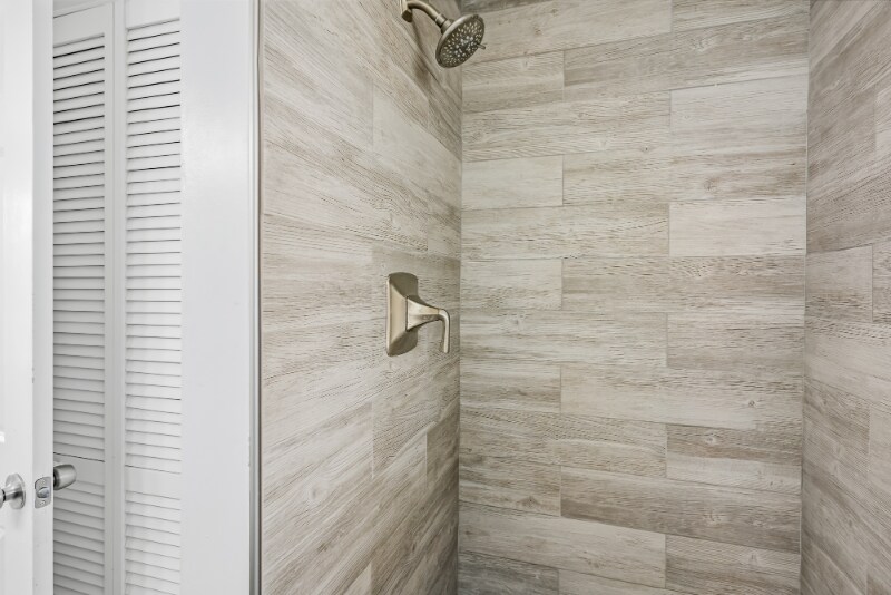 Building Photo - 917 56th Ave N