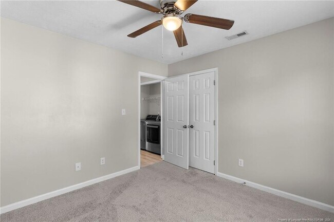 Building Photo - 324 Nettletree Ln