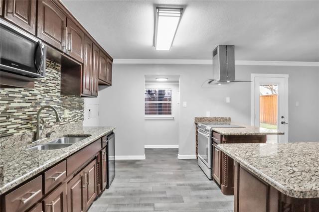 Building Photo - 220 Blair Ln