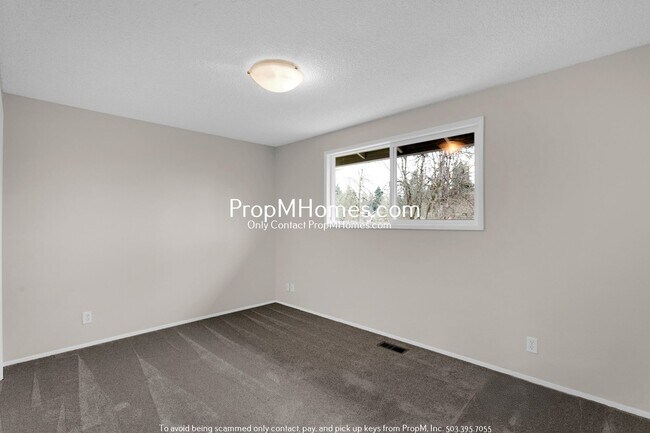 Building Photo - Updated Four Bedroom Home w/ Huge Yard!