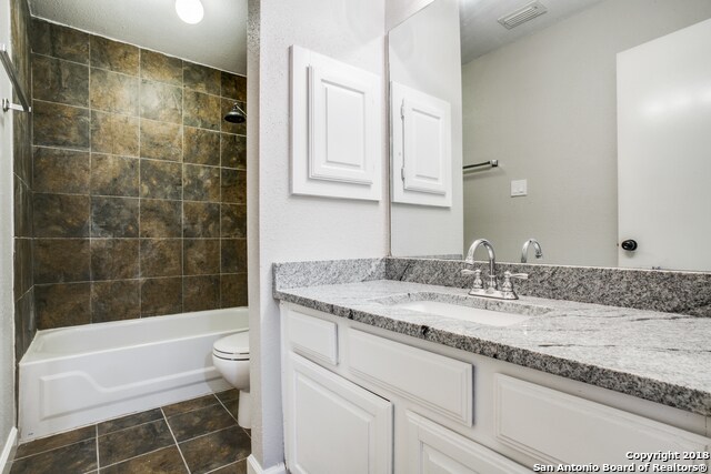 Building Photo - 6103 John Chapman