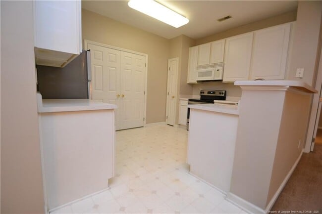 Building Photo - 2614 Kudrow Ln