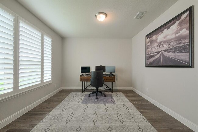 Building Photo - 1801 Wichita Dr