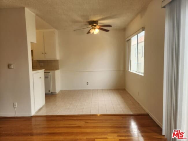 Building Photo - 8853 Alcott St