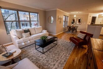 Building Photo - 39 Buttles Ave