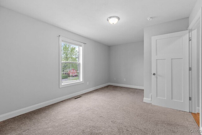 Building Photo - 4331 Jordan Rd