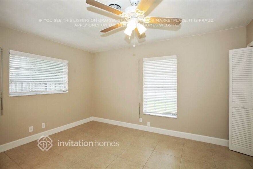 Building Photo - 1250 SW 9th Terrace