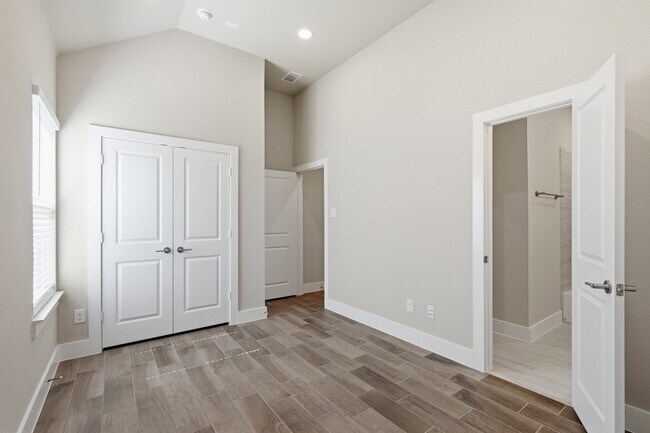 Building Photo - 7016 Capanna Trl