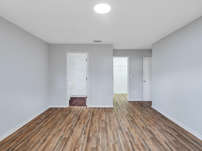 Building Photo - 91 Pebble Beach Dr