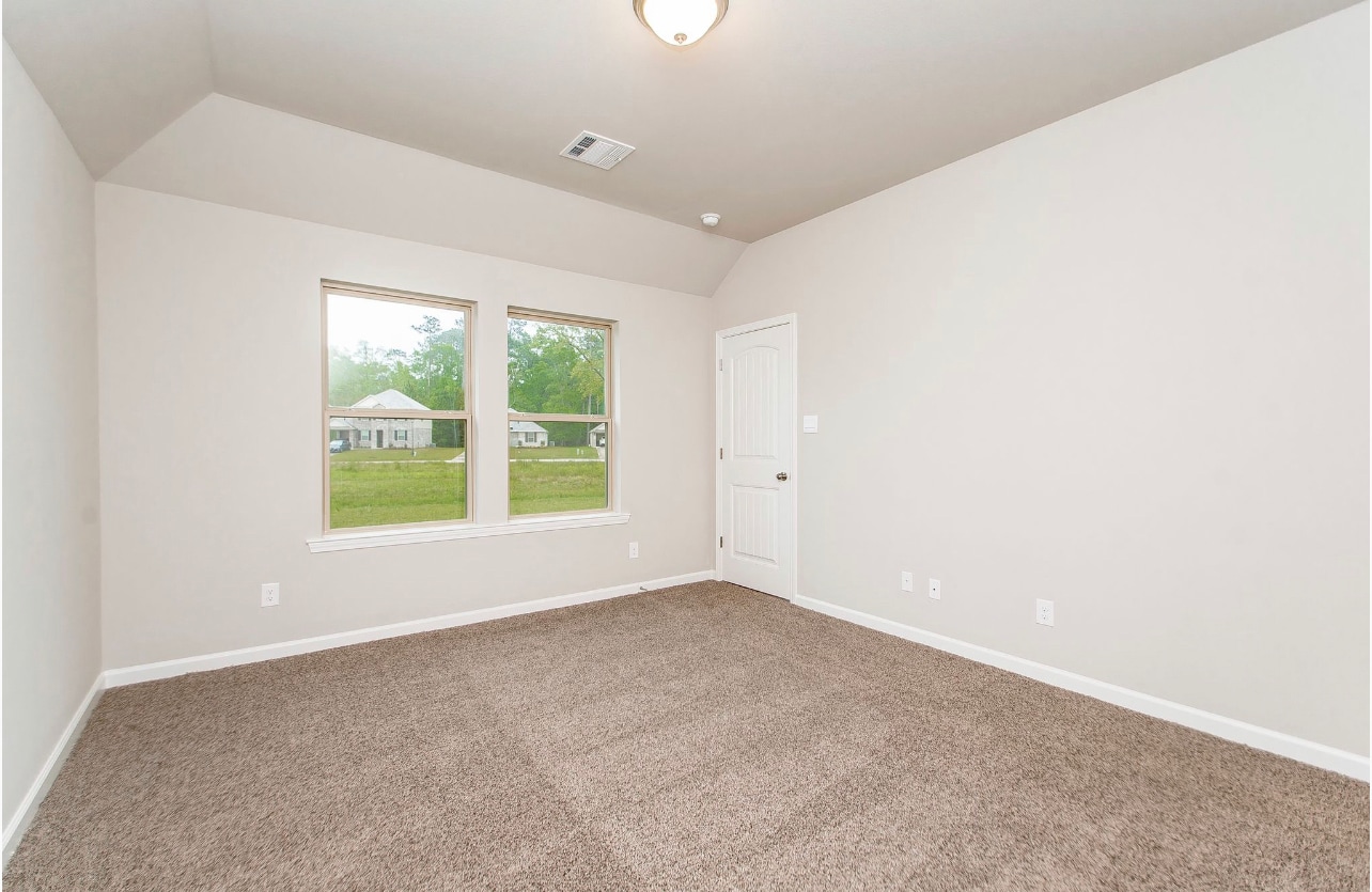 Building Photo - 18176 Fox Hollow Loop