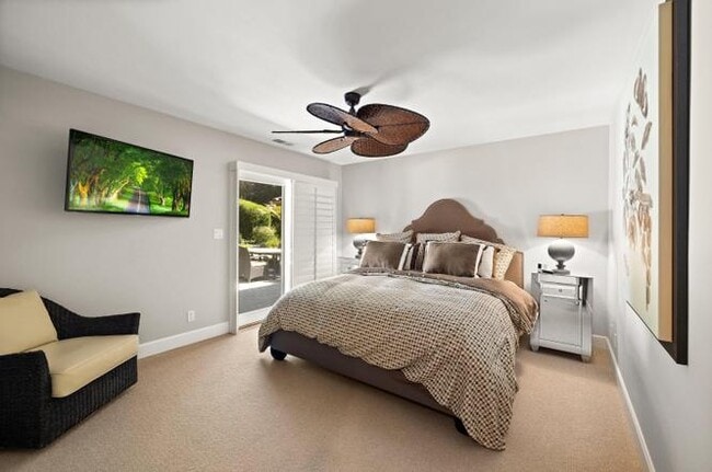 Building Photo - 118 Coronada Cir