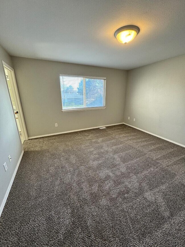 Building Photo - 5561 S Caper Pl