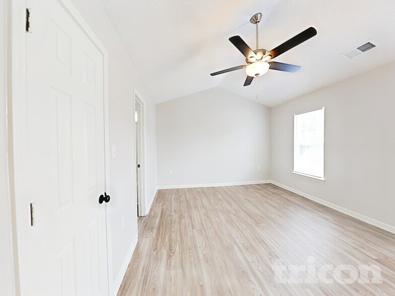 Building Photo - 3015 Trellis Ln