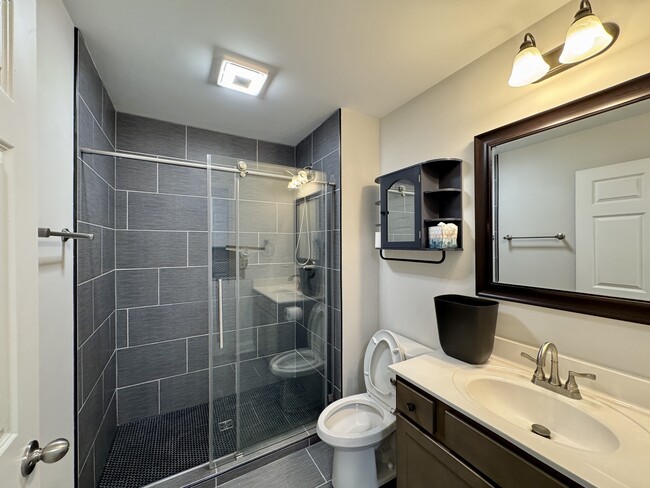 Building Photo - 169 Ashton Fields Dr