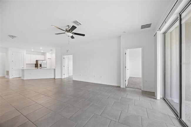 Building Photo - 363 Loch Ct