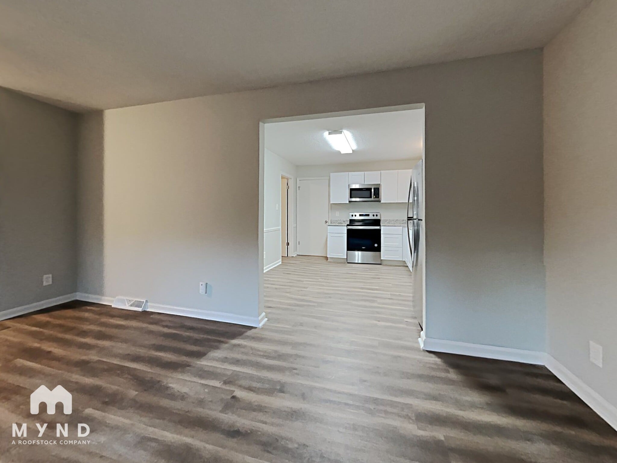 Building Photo - 6600 Barrington Dr