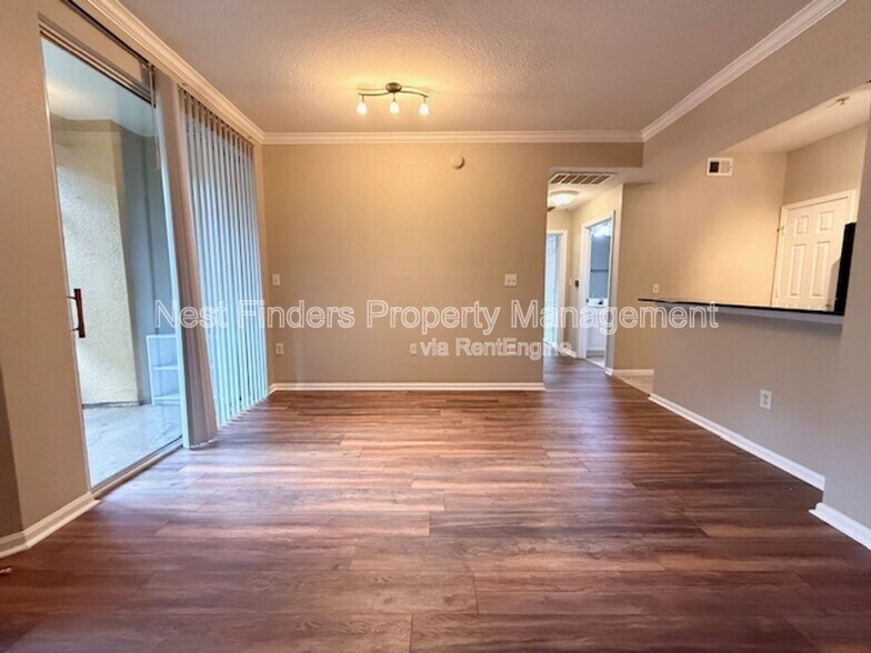 Building Photo - 8539 Gate Pkwy W