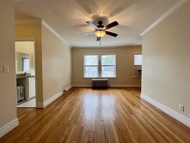 4245 West Pine Blvd. Studio A (103, 203, 303) - 4245 West Pine Ave