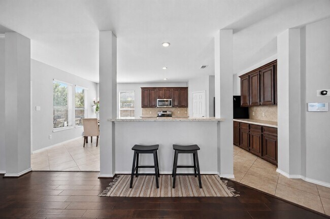Building Photo - 6110 Fulton Meadows Ln