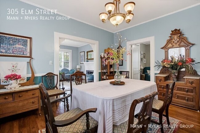 Building Photo - 305 Elm St