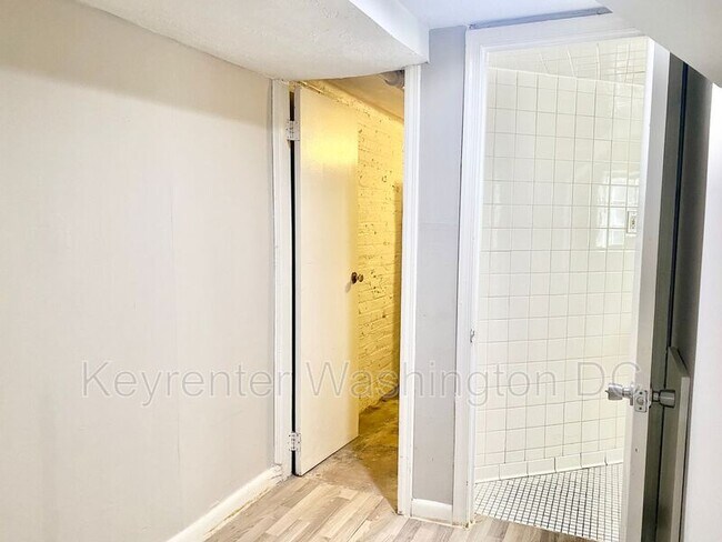 Building Photo - 1351 A St NE
