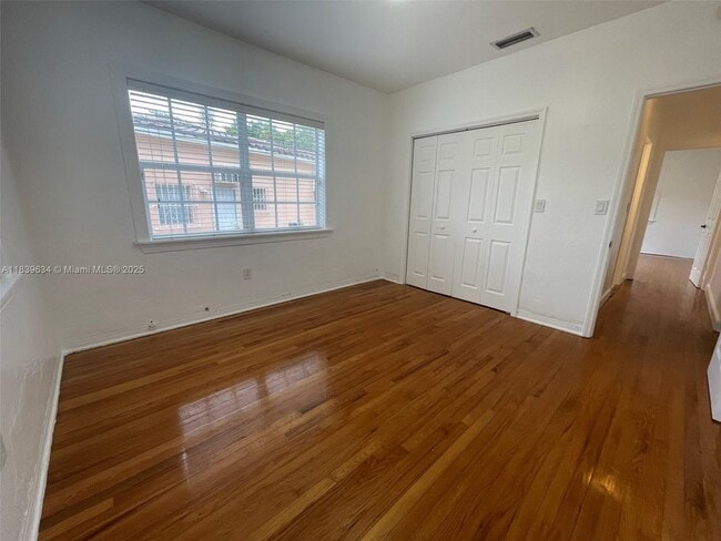 Building Photo - 845 Lorca St