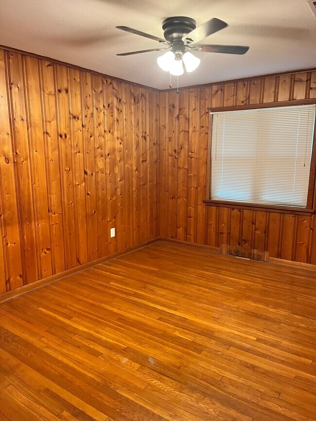 Bedroom 2 - 212 Mount Salus Rd