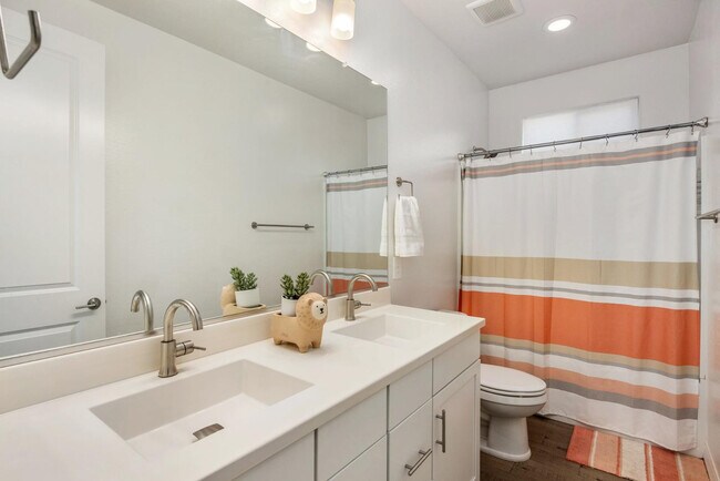 Building Photo - 4196 E Coconino Pl