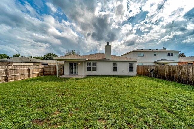 Building Photo - 4608 Indigo Dr