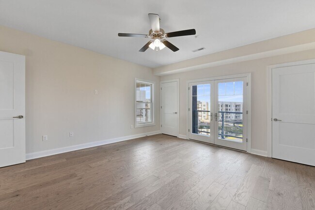 Building Photo - 5233 Highpointe Lakes Dr