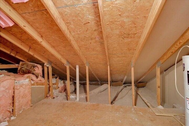 Building Photo - 3013 Abba Dr