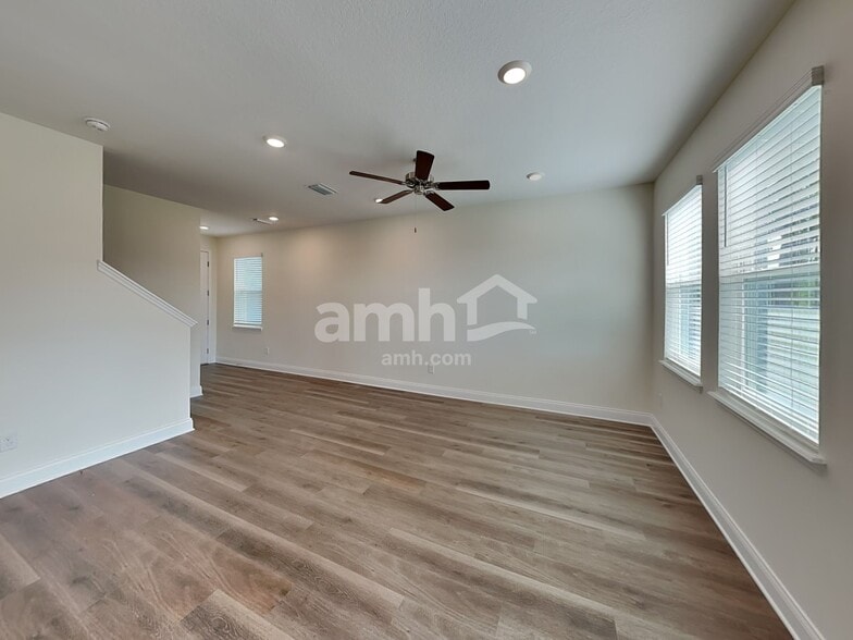 Building Photo - 2242 Dablon Ct