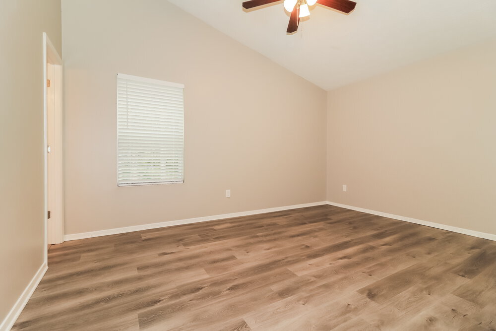 Building Photo - 876 Highland Terrace NE