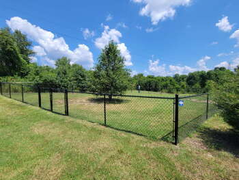 Building Photo - Spacious 2BR Townhome Close to Nashville & Local Amenities