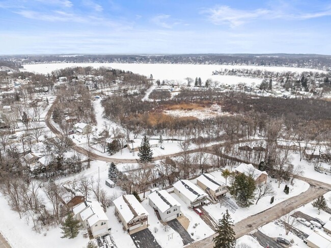 Primary Photo - Pet-Friendly Retreat in Twin Lakes Availab...