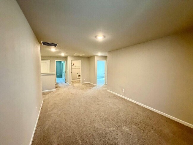 Building Photo - 5888 Screech Owl Dr