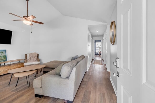 Building Photo - 2301 18th Avenue N