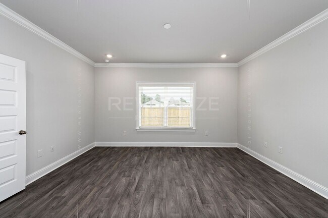 Building Photo - 14578 Dayton Cir